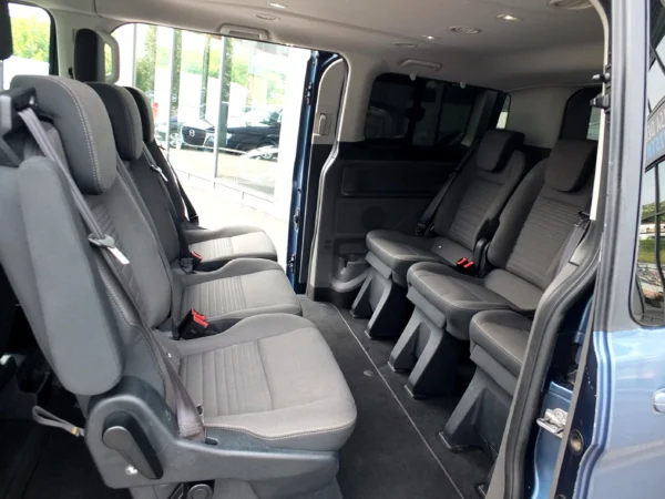 Ford Tourneo Custom 2019 - Imagen 4