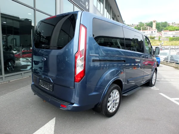 Ford Tourneo Custom 2019 - Imagen 13